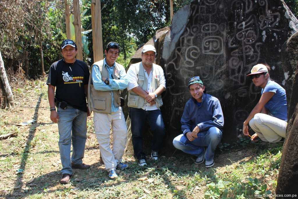 Dirección de Cultura registra nuevos petroglifos en Uchiza - Diario Voces