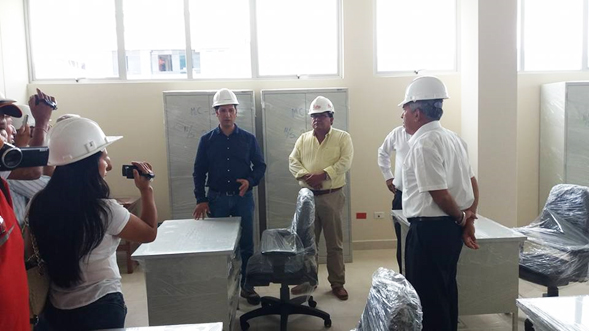 Gobernador inspeccionó hospital de Moyobamba - Diario Voces