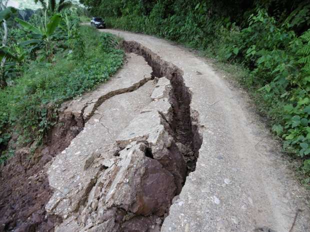 Deslizamientos bloquean tramo carretero Saposoa-El Dorado ... - Diario Voces